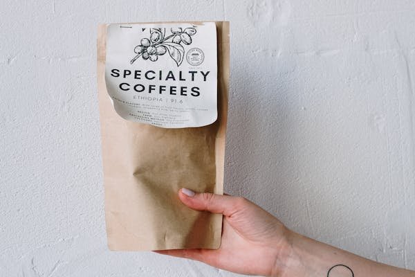 Pourquoi choisir un sac kraft publicitaire pour votre marque ?