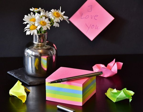 Créez vos post-it personnalisables pour un impact unique